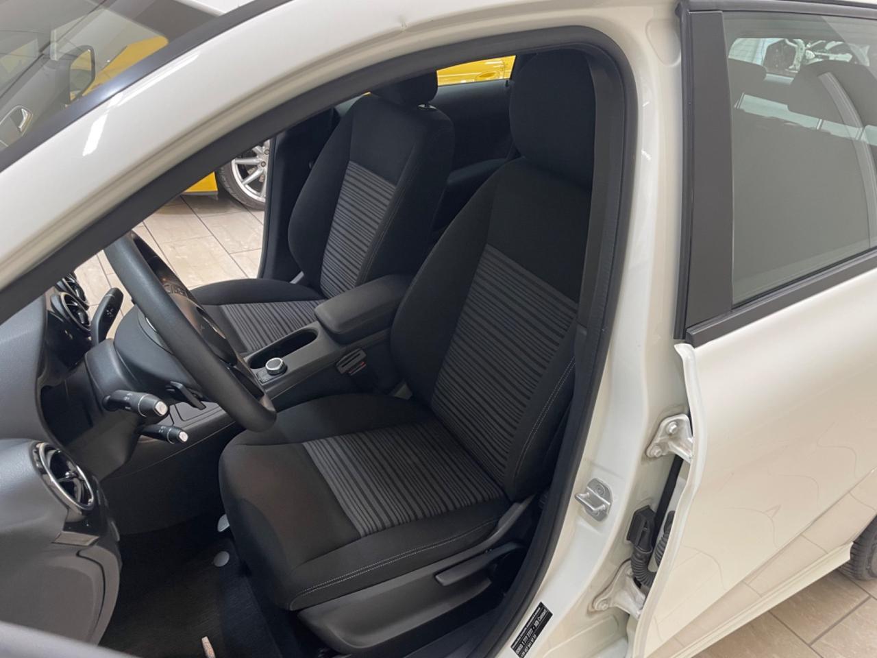 Mercedes-benz B 180 CDI Automatic Executive