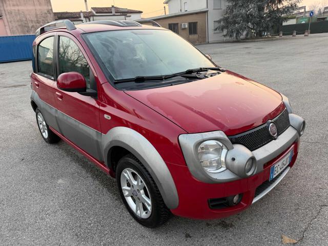 FIAT Panda 1.2 CrossNatural Power senza nessun lavoro da fare