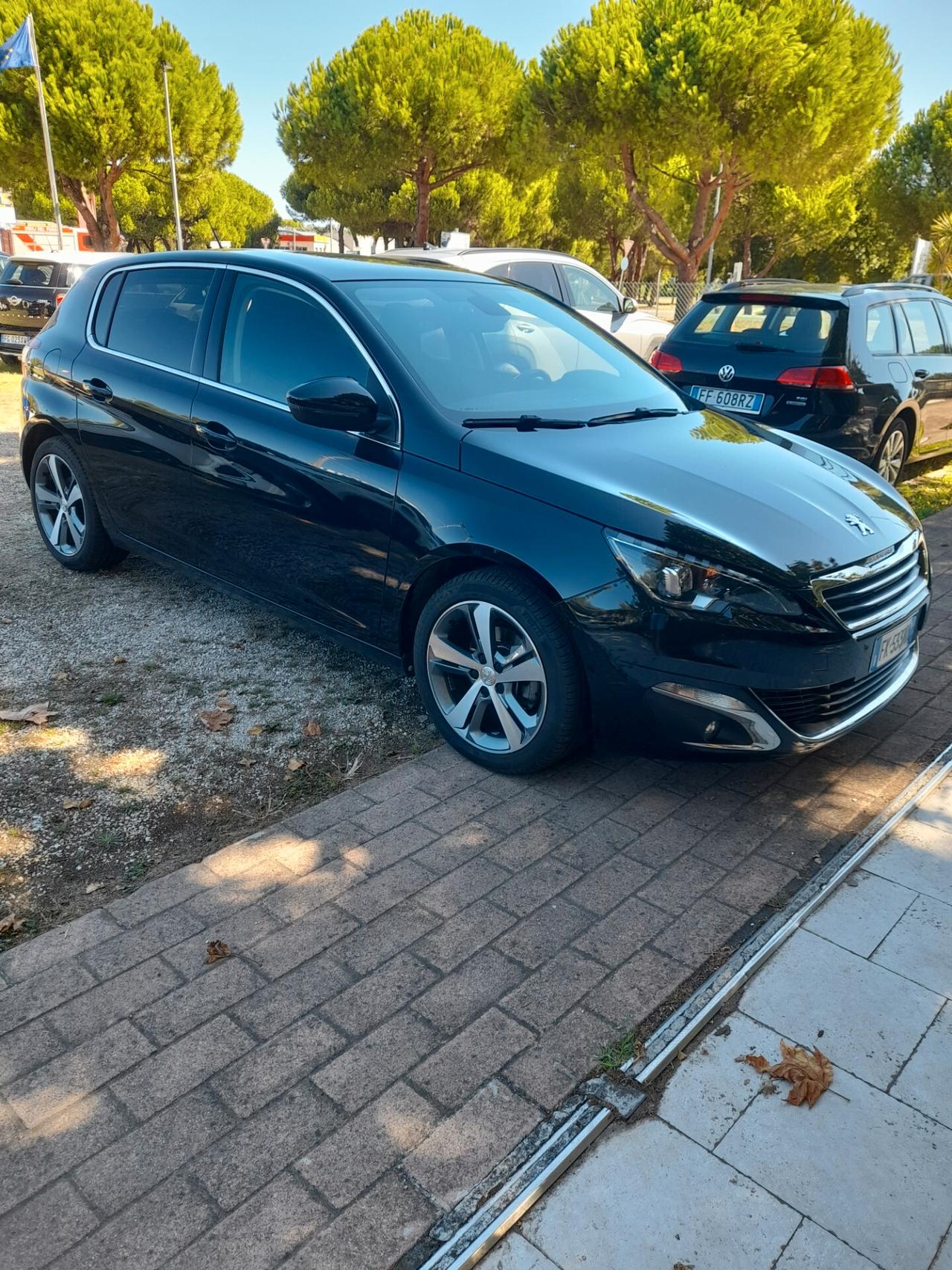 Peugeot 308 BlueHDi 120Cv Automatica
