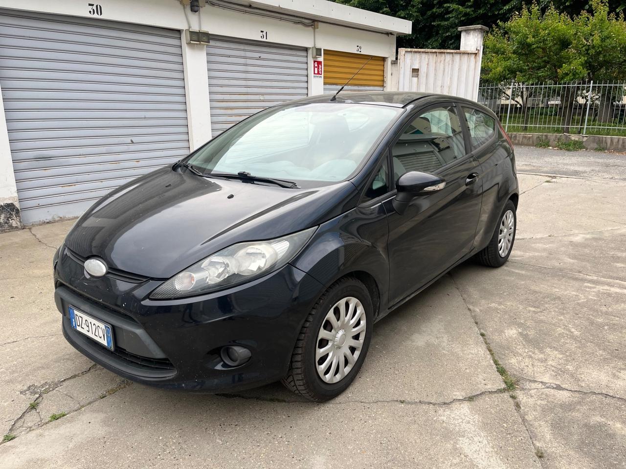 Ford Fiesta 1.4 3 porte Bz.- GPL Titanium MOTORE SOSTITUITO