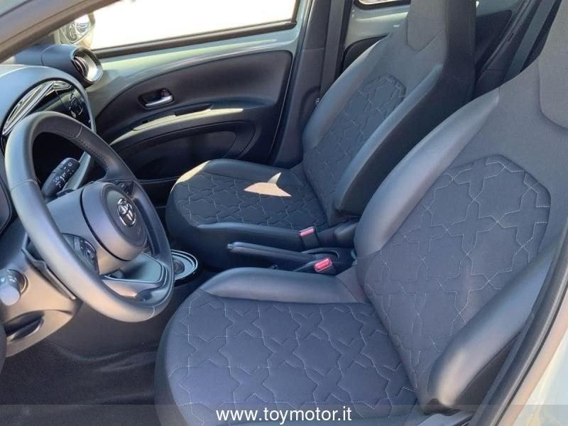 Toyota Aygo X 1.0 VVT-i 72 CV 5 porte Lounge S-CVT