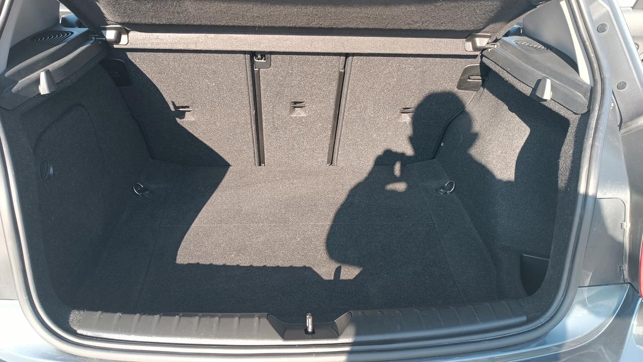 Bmw 116 116d 5p. Efficient Dynamics Unique
