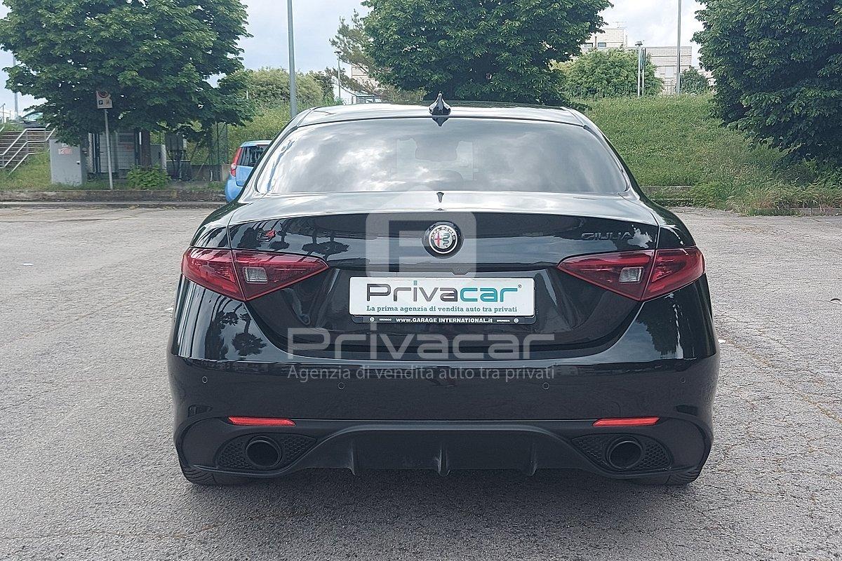 ALFA ROMEO Giulia 2.0 Turbo 280 CV AT8 AWD Q4 Estrema