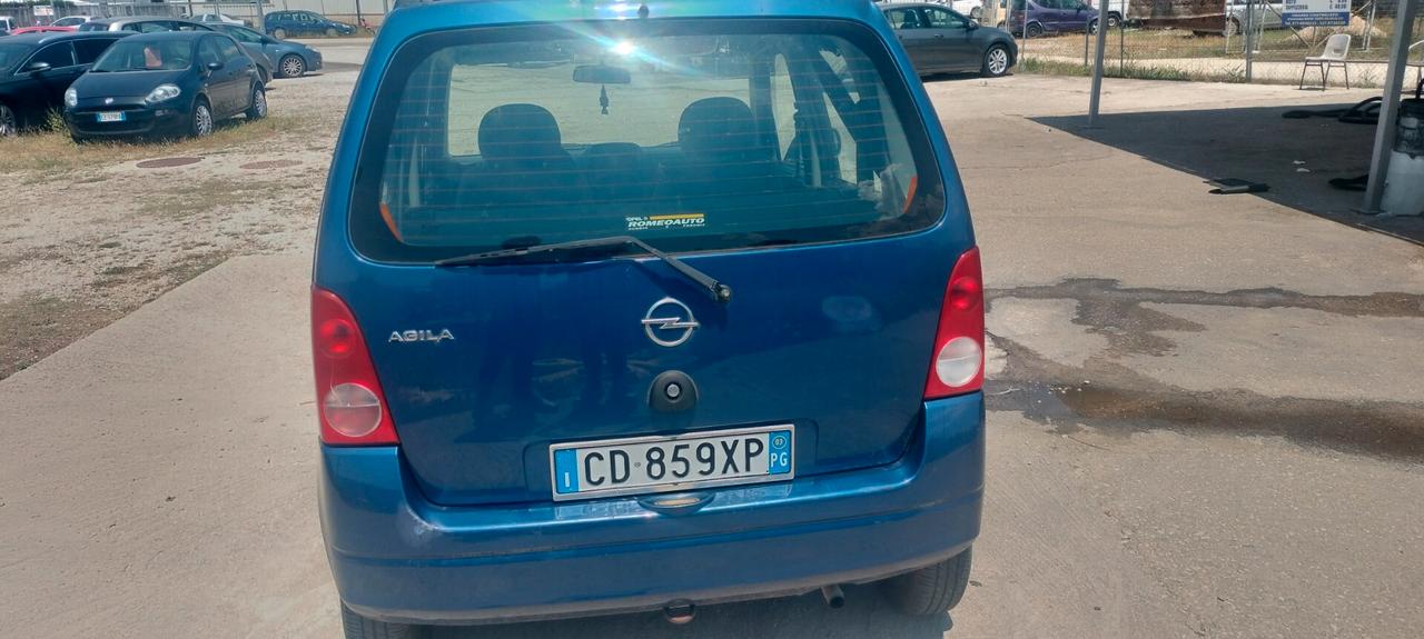 Opel Agila 1.0 12V Club
