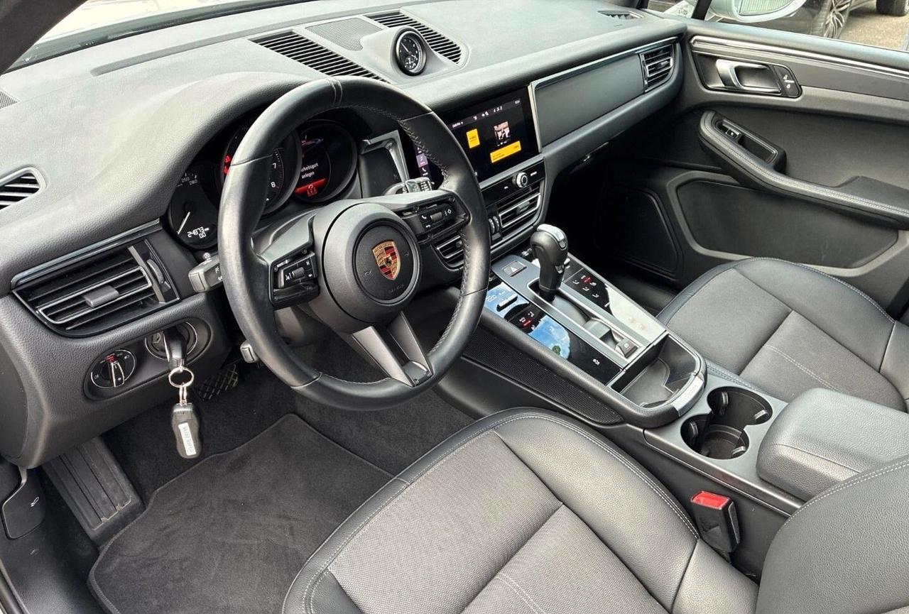 Porsche Macan 2.0 T