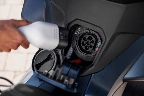 NERVA LIFT scooter elettrico 125 – Roma