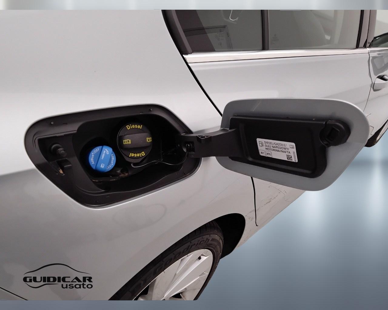 VOLKSWAGEN Golf VIII 2024 - Golf 2.0 tdi Style 150cv dsg