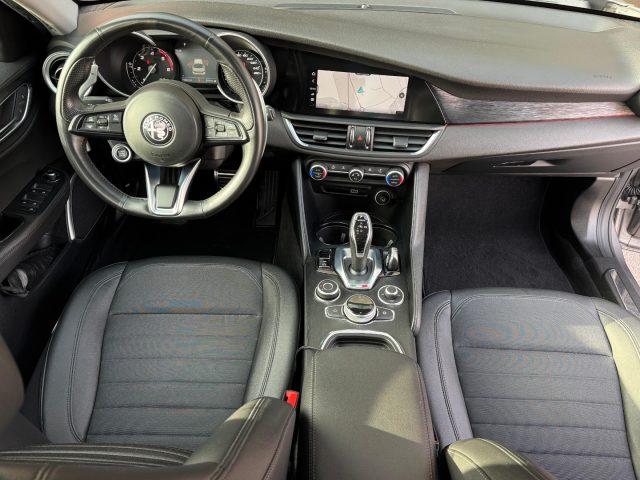 ALFA ROMEO Giulia 2.2 160 CV AT8 Executive Ambient Lighting/adaptive