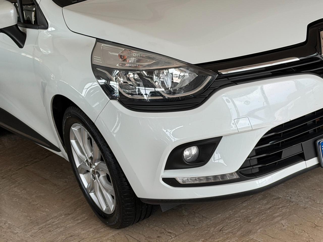 Renault Clio 0.9 TCE 90 cv. BUSINESS (Imp. GPL)