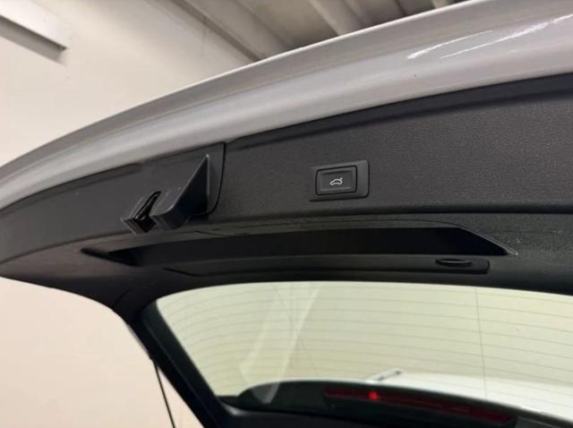 AUDI A4 allroad 40 TDI Quattro S tronic Identity Contrast