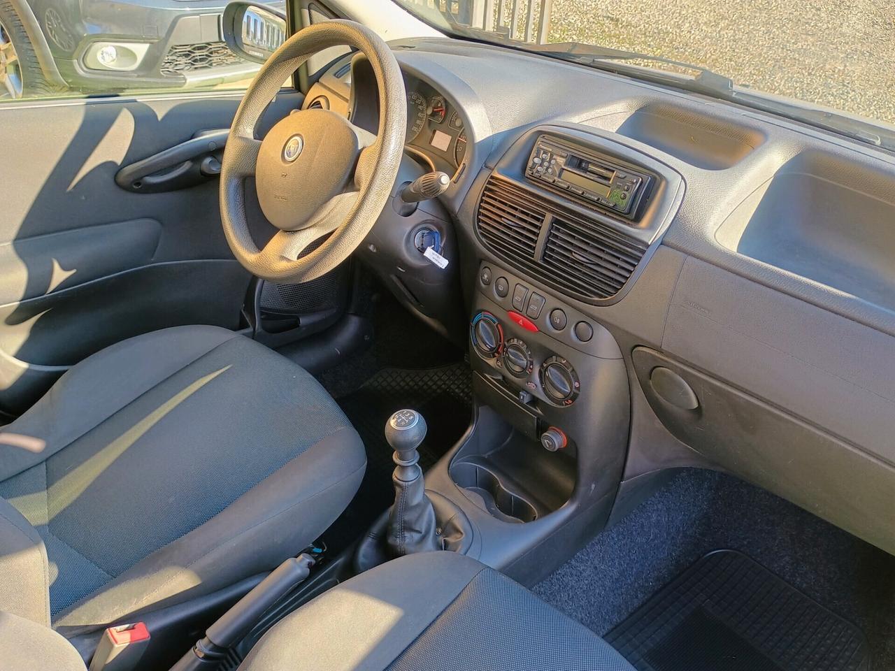 FIAT PUNTO 1.2B. 80.000KM