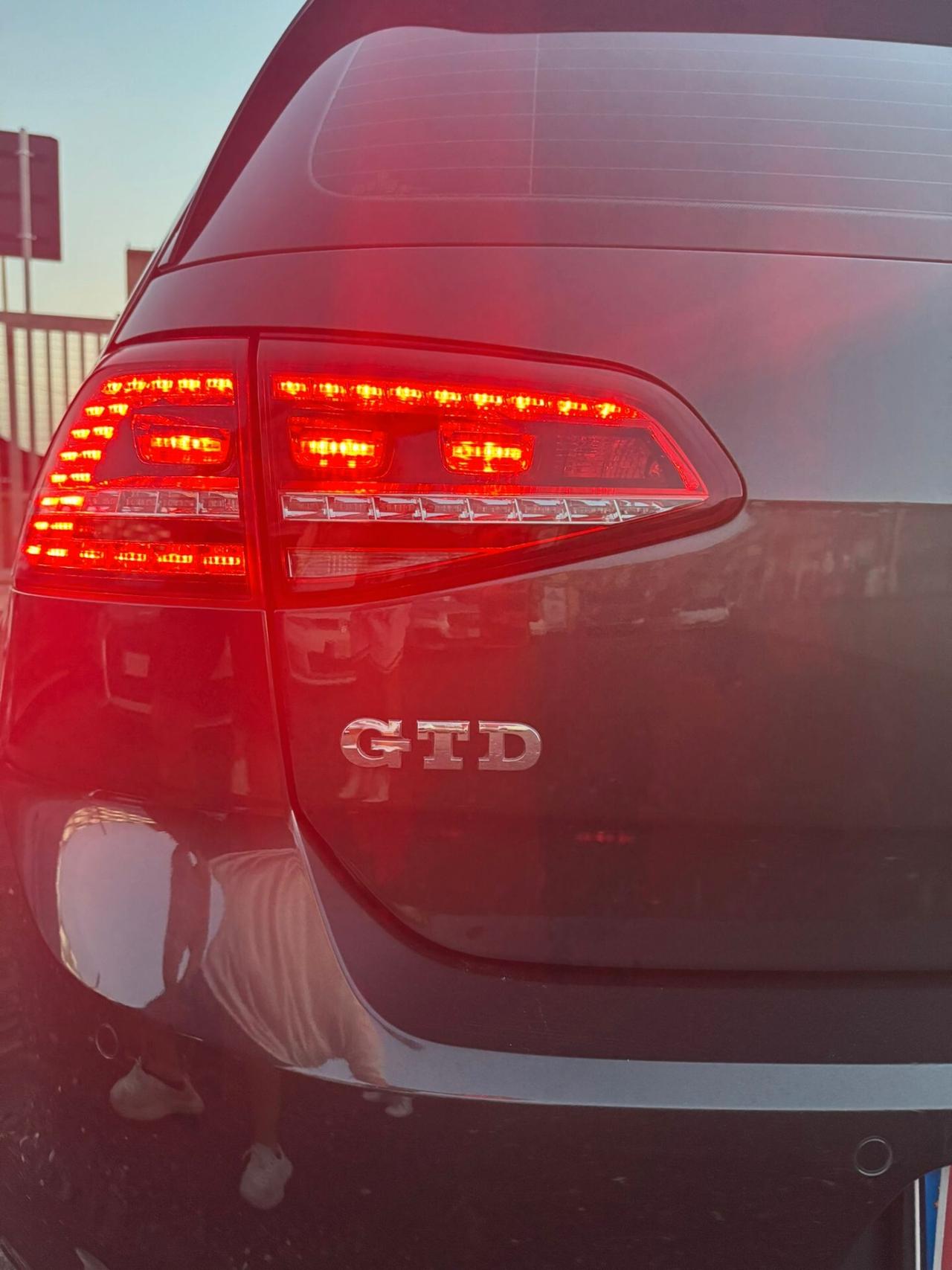 Volkswagen Golf GTD 2.0 TDI DSG 5p. BlueMotion Technology