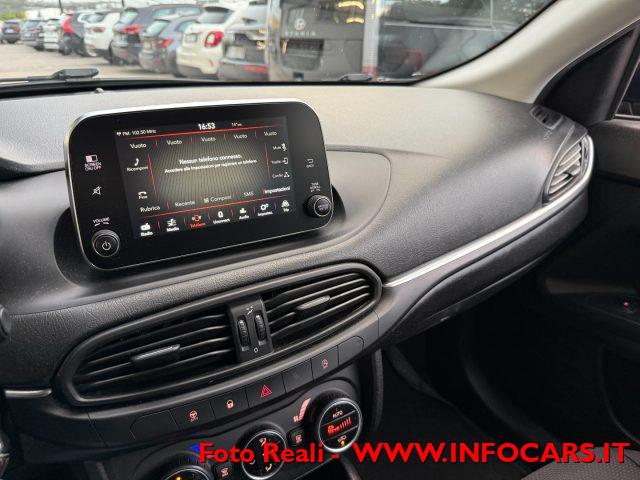 FIAT Tipo SW 1.3 Mjt 95 CV LOUNGE - NEOPATENTATI