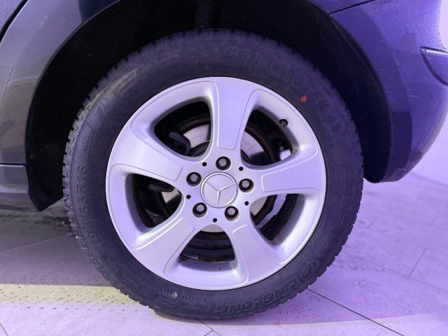 MERCEDES-BENZ A 170 Avantgarde