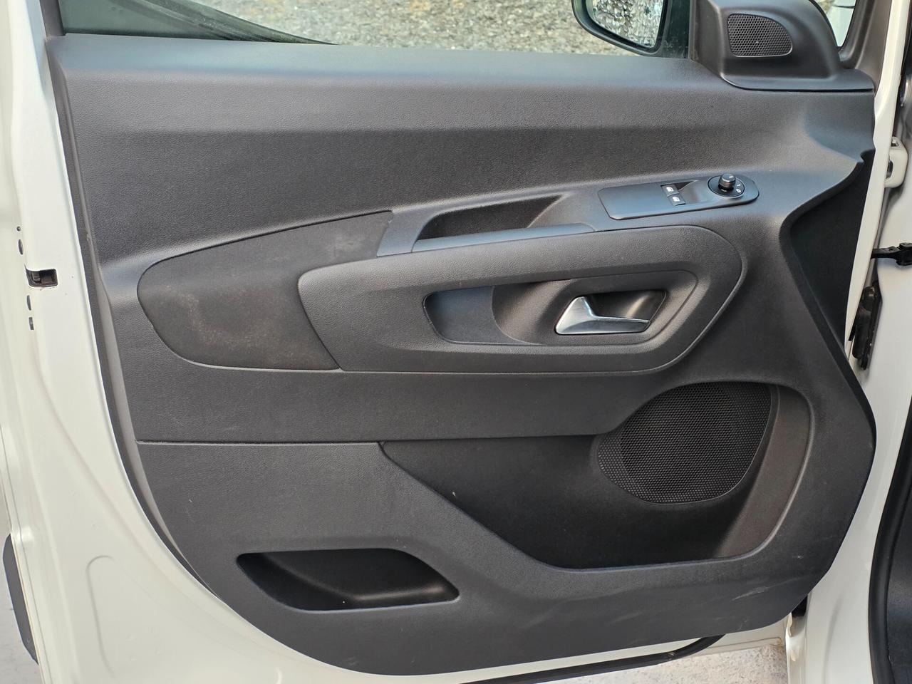 Opel Combo Life 1.5D 100Cv N1 AUTOCARRO ZAMPOGNAUTO CT