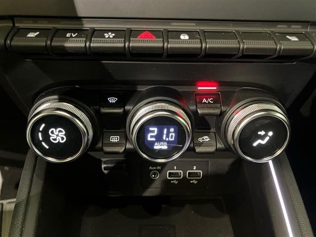 RENAULT Clio 1.6 E-Tech hybrid R.S. Line 140cv auto