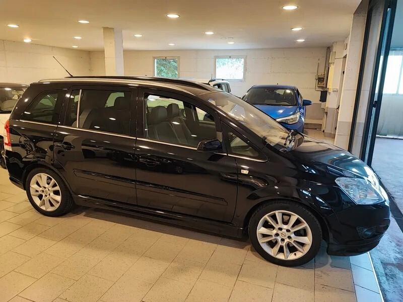 Opel Zafira 1.9 CDTI 120CV Cosmo