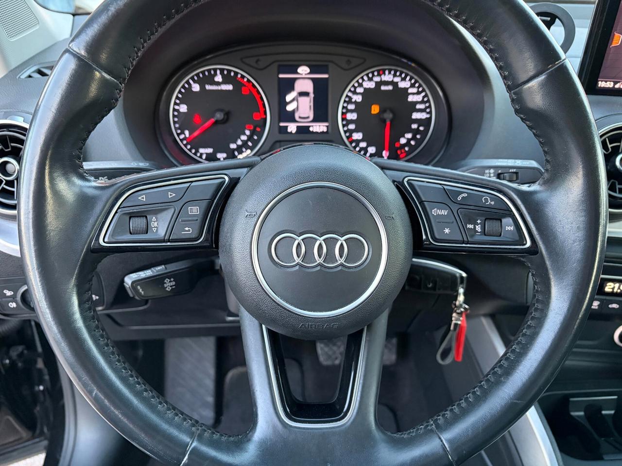 Audi Q2 1.6 TDI Business S-LINE