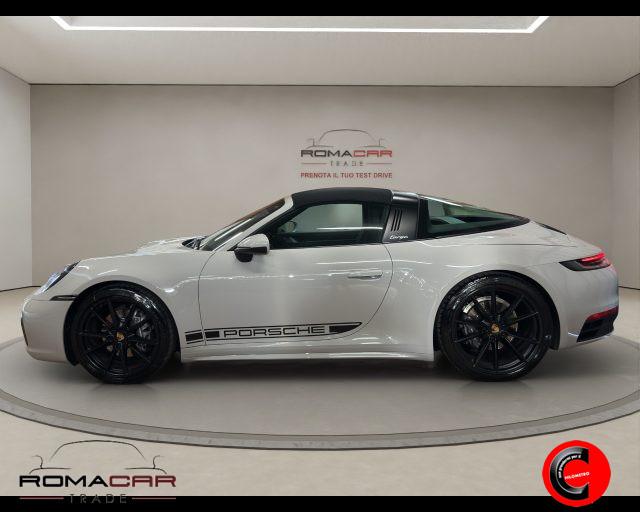 PORSCHE 911 Targa 4