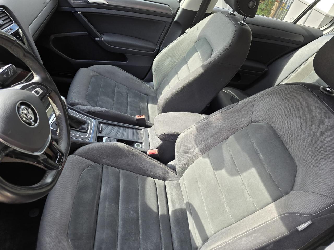 Volkswagen Golf 1.6 TDI DSG