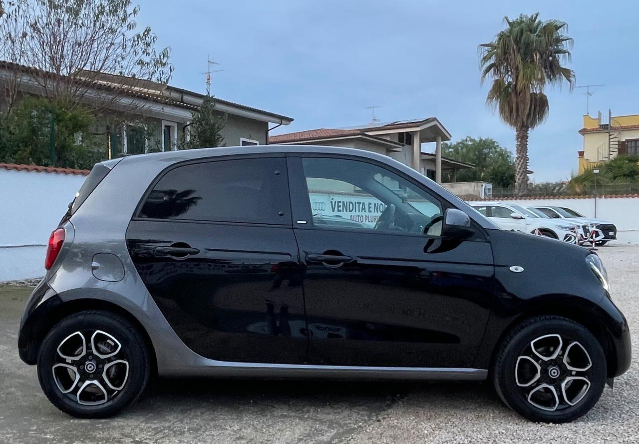 Smart ForFour 453 Passion 0.9 Turbo 90cv