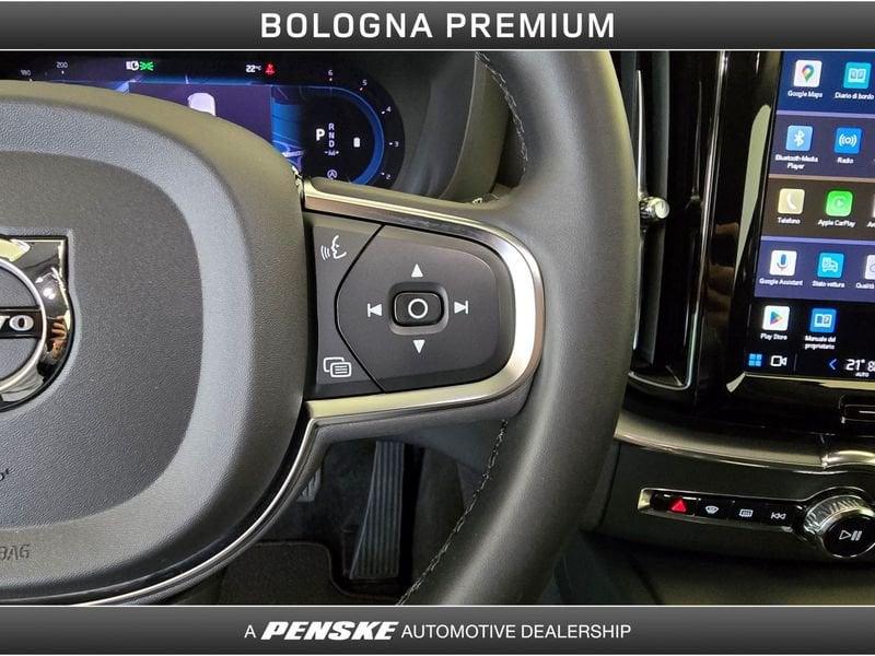 Volvo XC60 B4 (d) AWD automatico Core