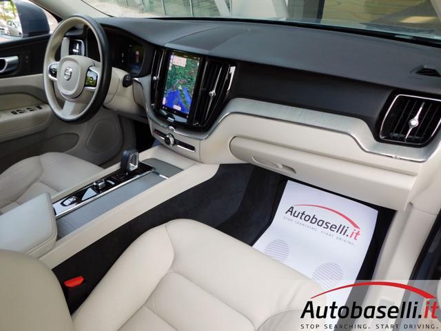 VOLVO XC60 B4 (D) MHEV 197CV AUTOMATICO CORE N1 - IVA ESPOSTA