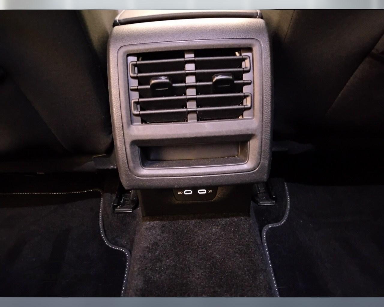 VOLKSWAGEN Golf VIII 2020 Variant - Golf Variant 2.0 tdi Life 115cv dsg