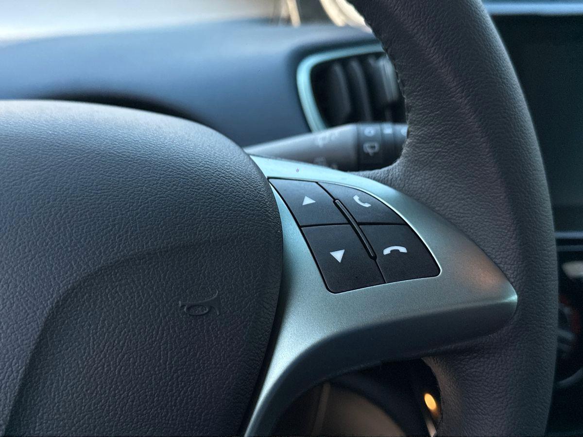 LANCIA Ypsilon III 2021 - Ypsilon 1.0 firefly hybrid Gold s&s 70cv