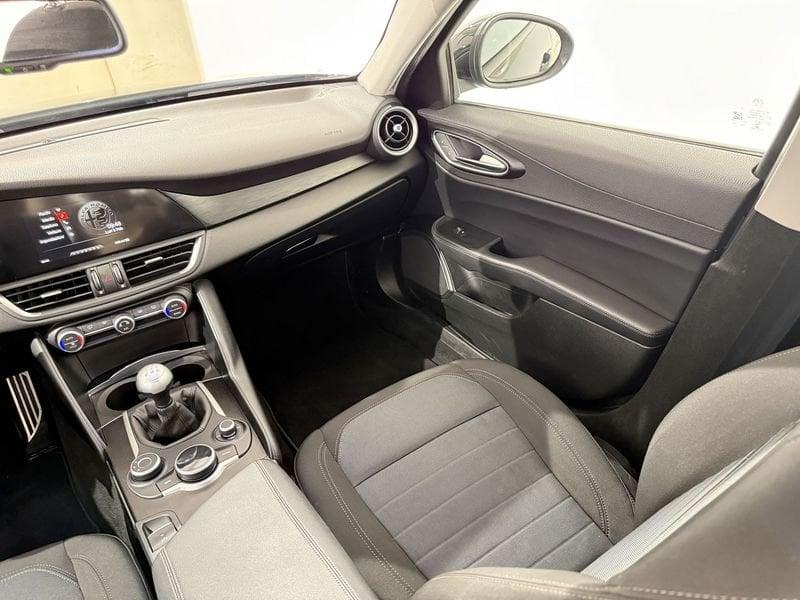 Alfa Romeo Giulia Giulia 2.2 t Giulia 150cv