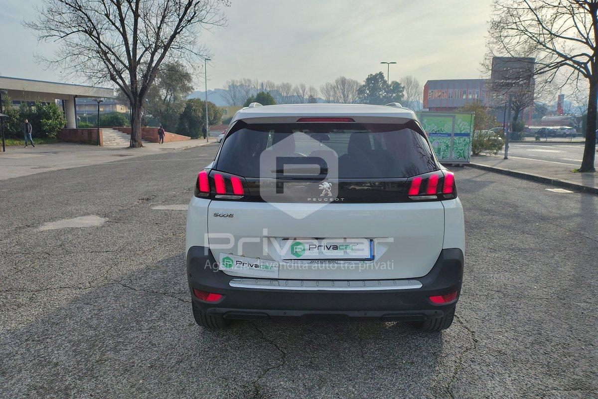 PEUGEOT 5008 BlueHDi 120 S&S EAT6 Allure