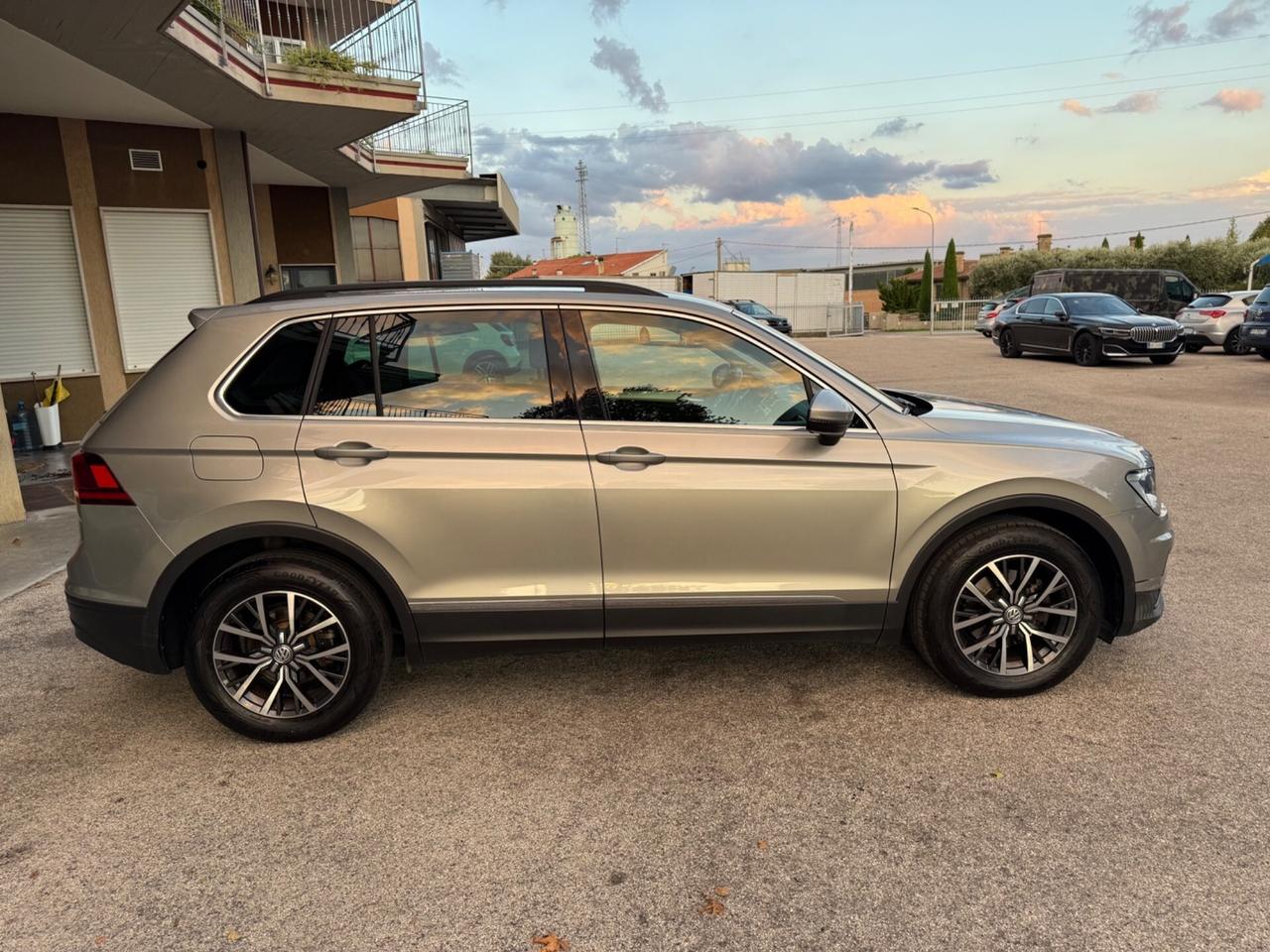 Volkswagen Tiguan 2.0 TDI SCR DSG Style BlueMotion