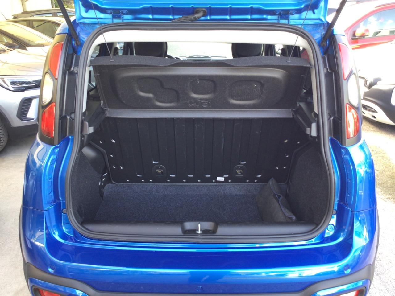 Fiat Panda Cross 1.0 70Cv firefly hybrid 5 Posti