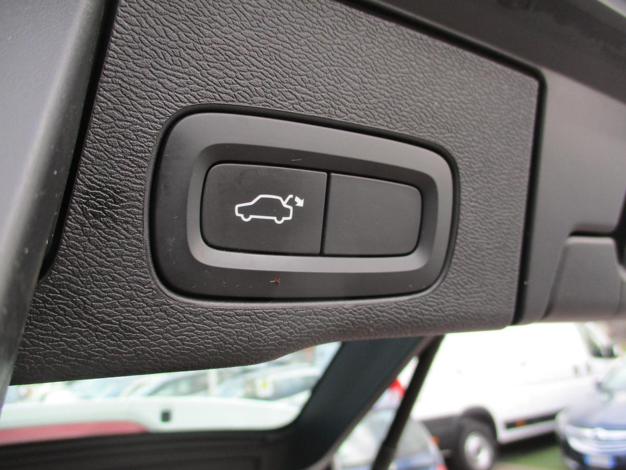 Volvo XC60 2.0 t5 Business geartronic GANCIO