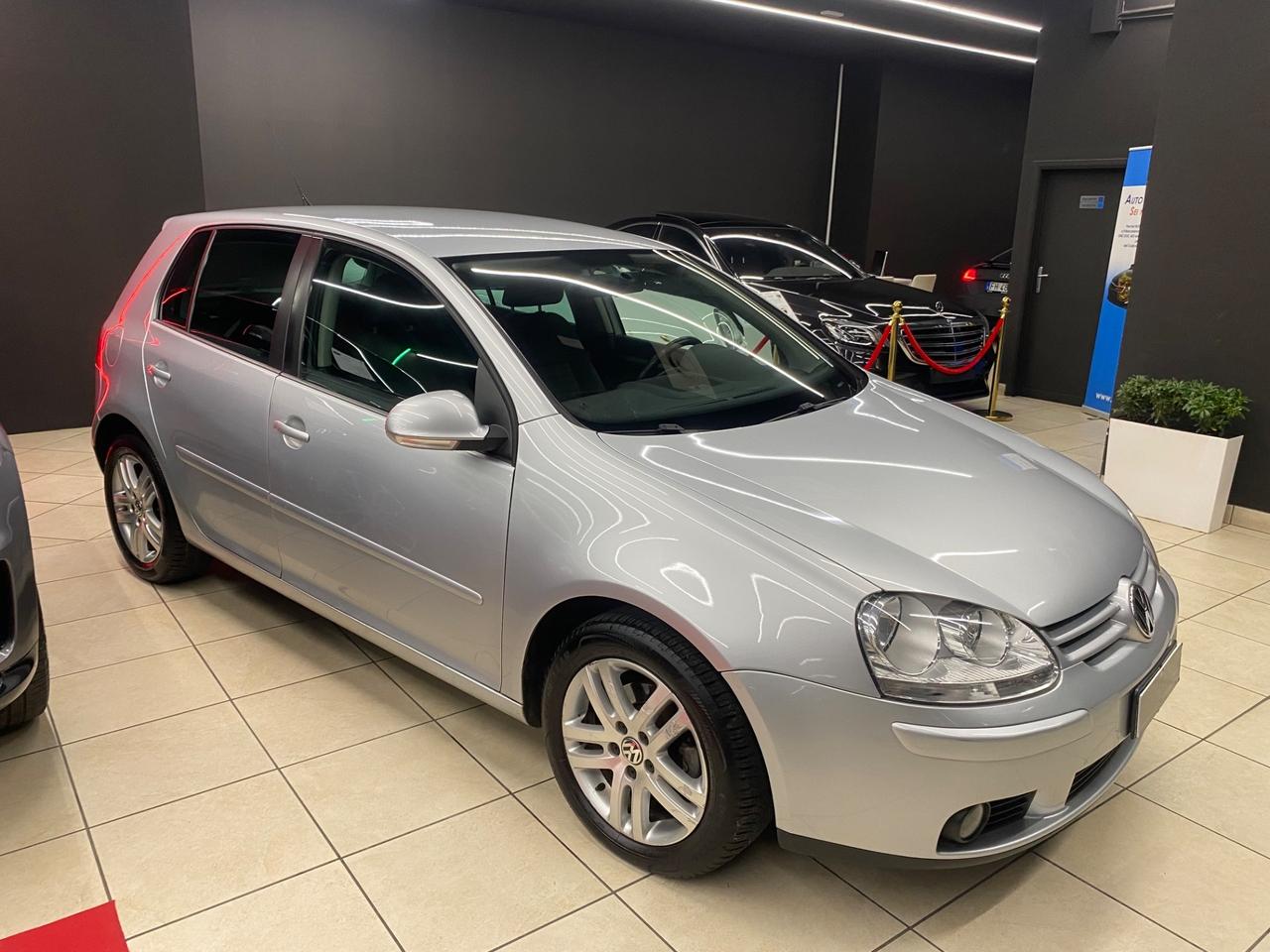 Volkswagen Golf 1.9 TDI DPF 5p. Comfortline OK NEOPATENTATI