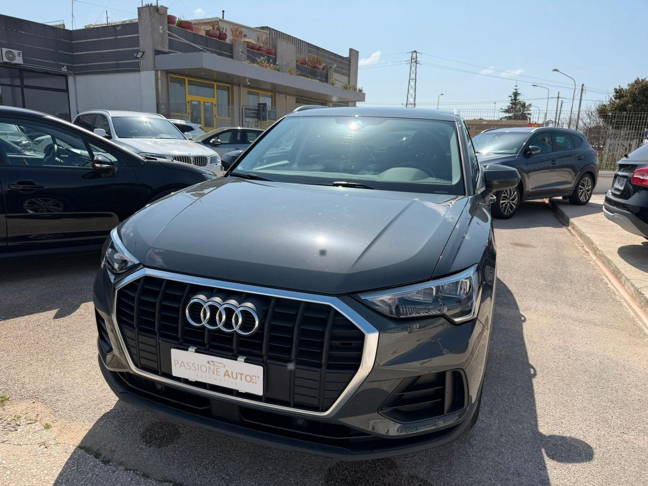 Audi Q3 35 TDI S tronic Business