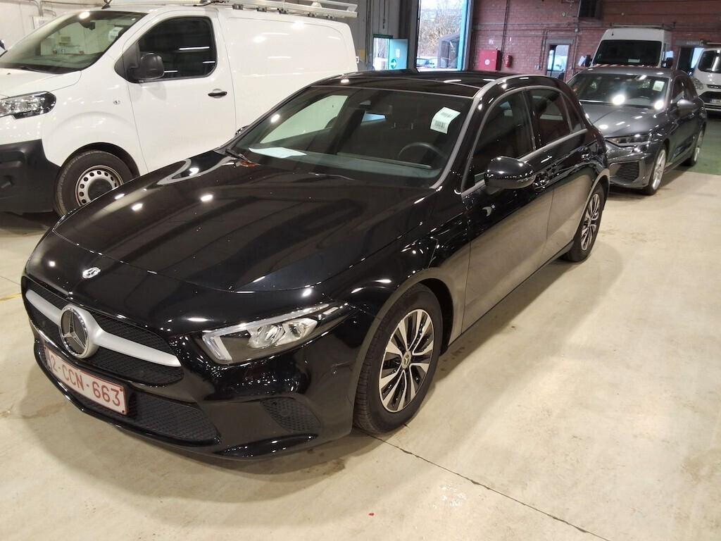 MERCEDES-BENZ A 180D 116CV 6M. BUSINESS SOLUTION ( FARI LED - NAVI PREMIUM - CRUISE - PARK ASSISTANT ) CC. 1.950