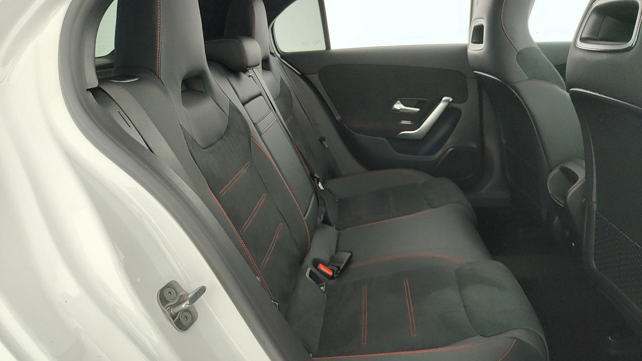 Mercedes-Benz A 180 d Automatic