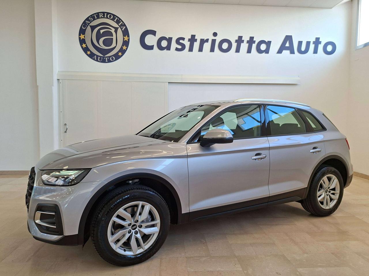 Audi Q5 40 2.0 tdi mhev 12V Business quattro s-tronic 2 ANNI GARANZIA AYVENS
