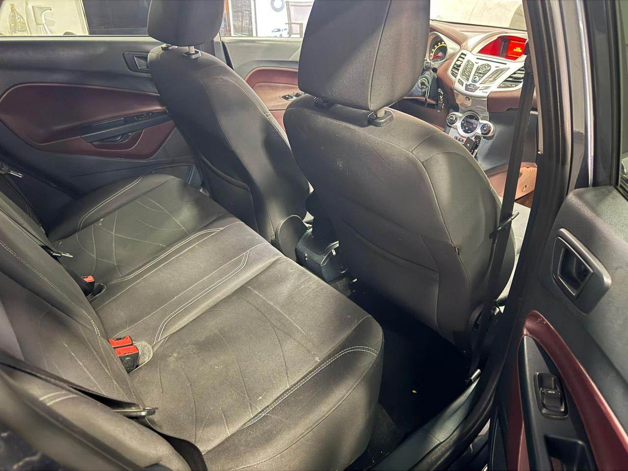 Ford Fiesta 1.4 TDCi 5p. Titanium