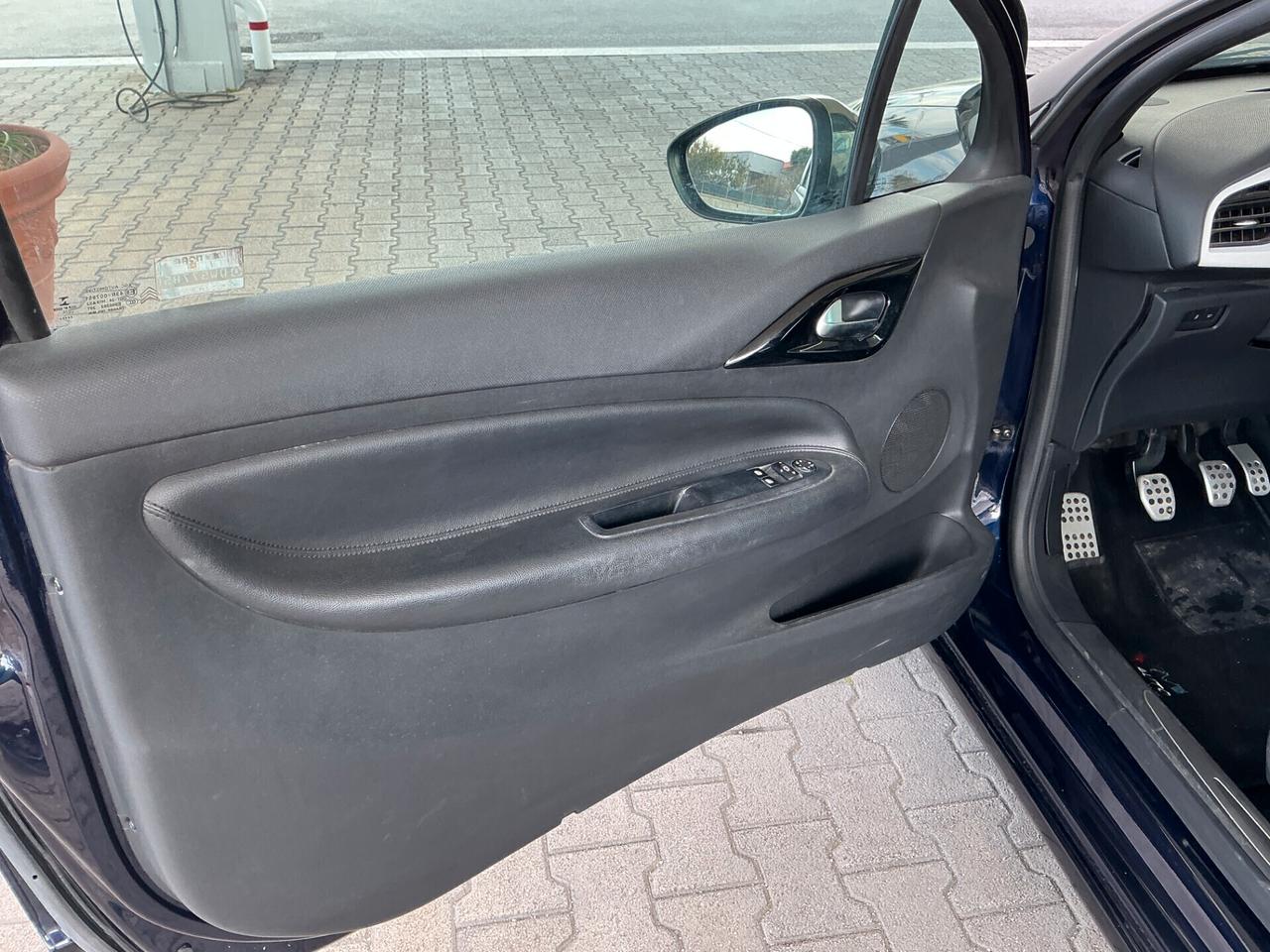 ds3 BlueHDi 100 S&S Sport Chic