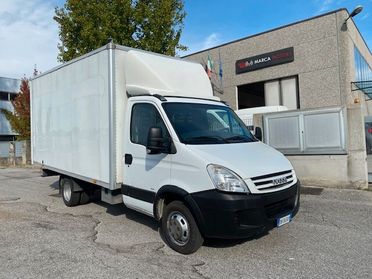 Iveco Daily 35C15 3.0 Hpi PL-RG Cabinato