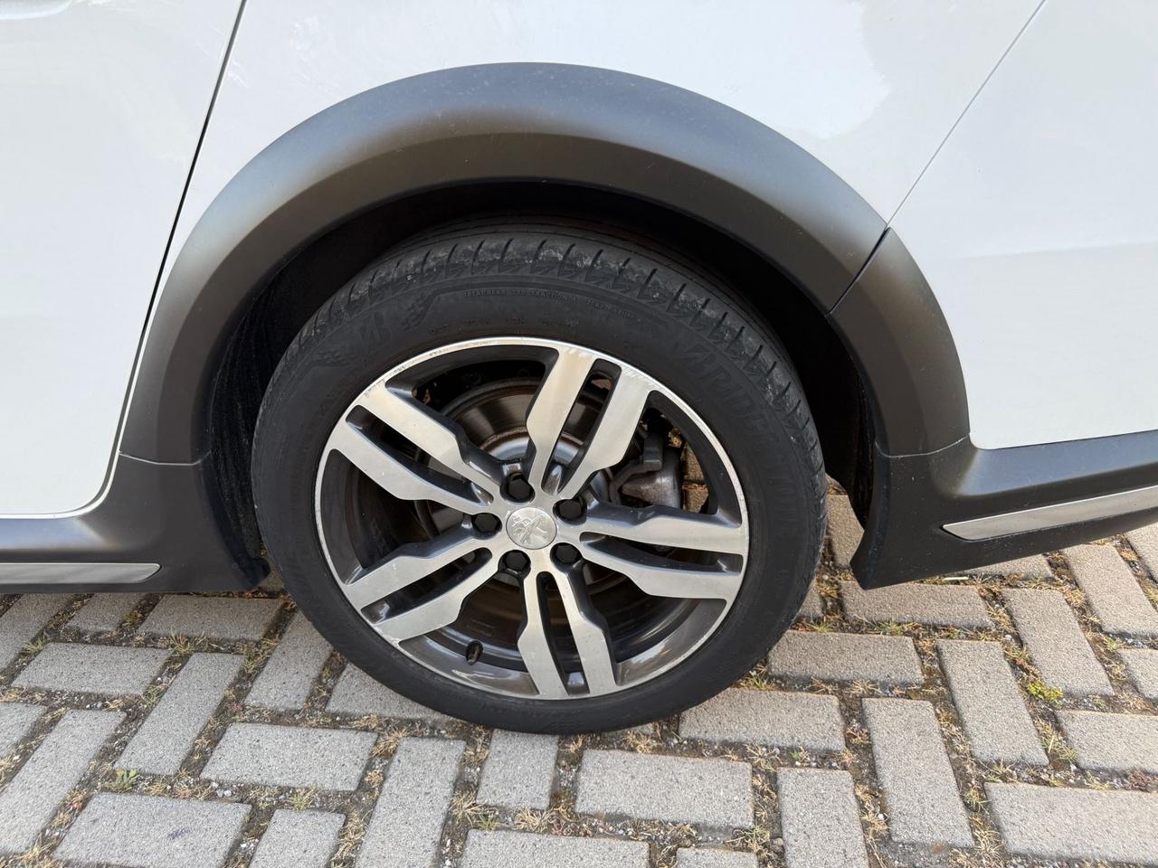 Peugeot 508 RXH