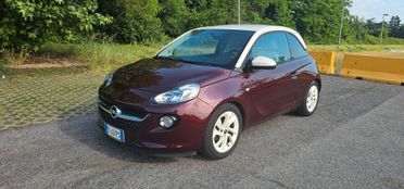 Opel Adam 1.2 70 CV White/Black Link