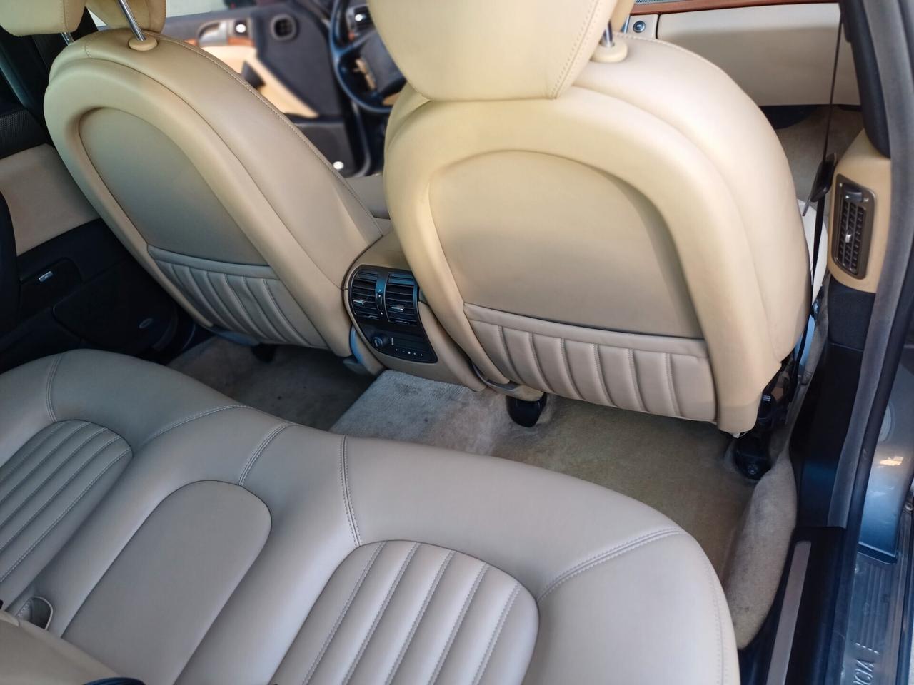 Lancia Thesis 3.0 V6 24V aut. Emblema