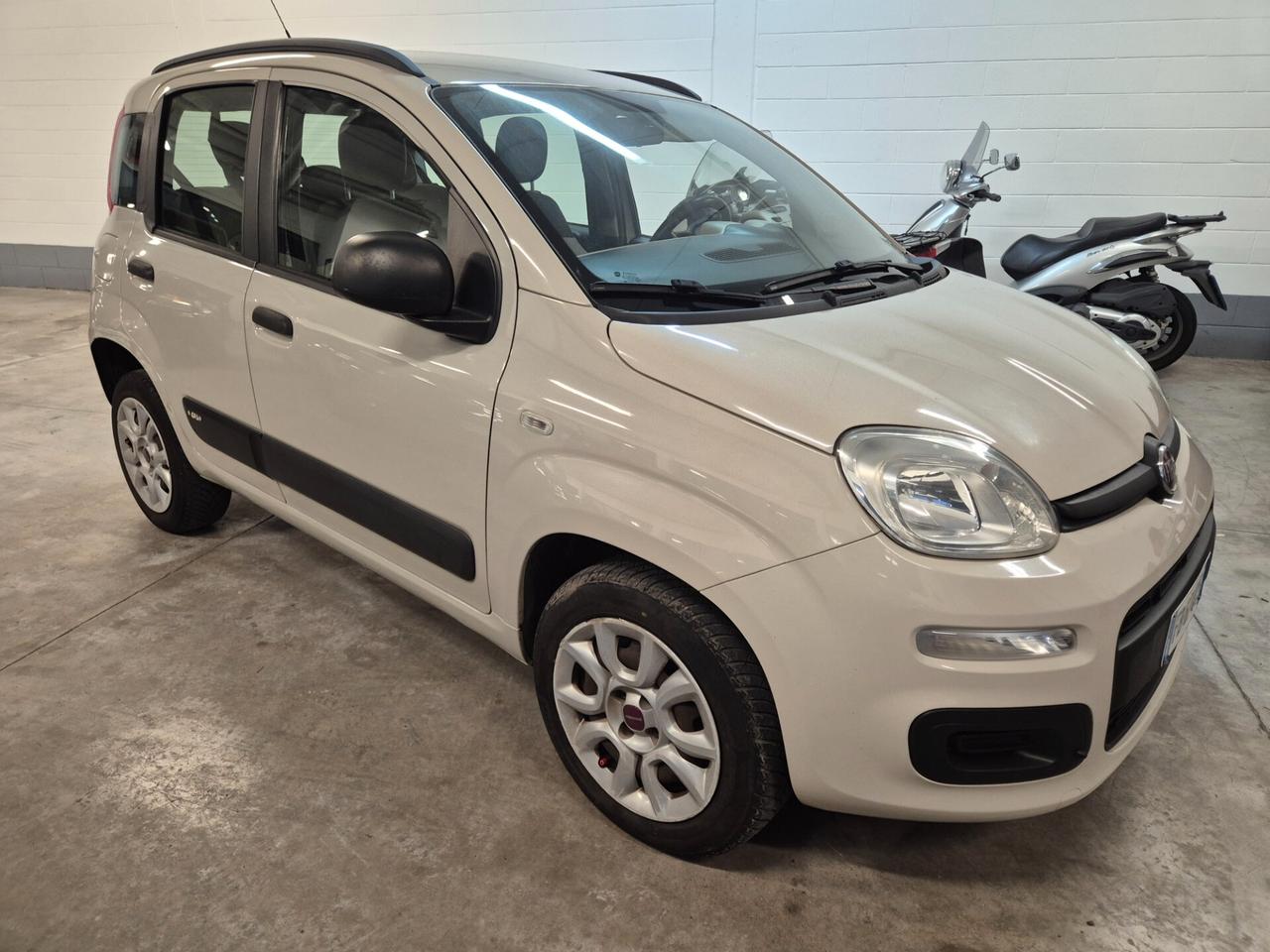 Fiat Panda 0.9 TwinAir Turbo Natural Power Lounge