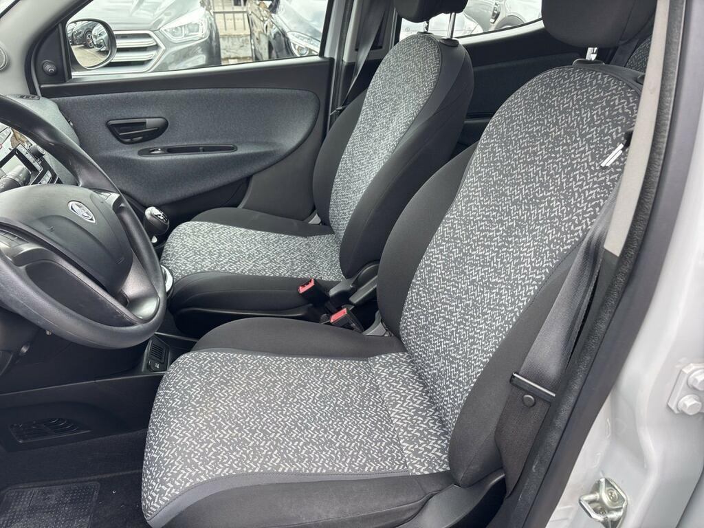 Lancia Ypsilon 5 Porte 1.2 Gold