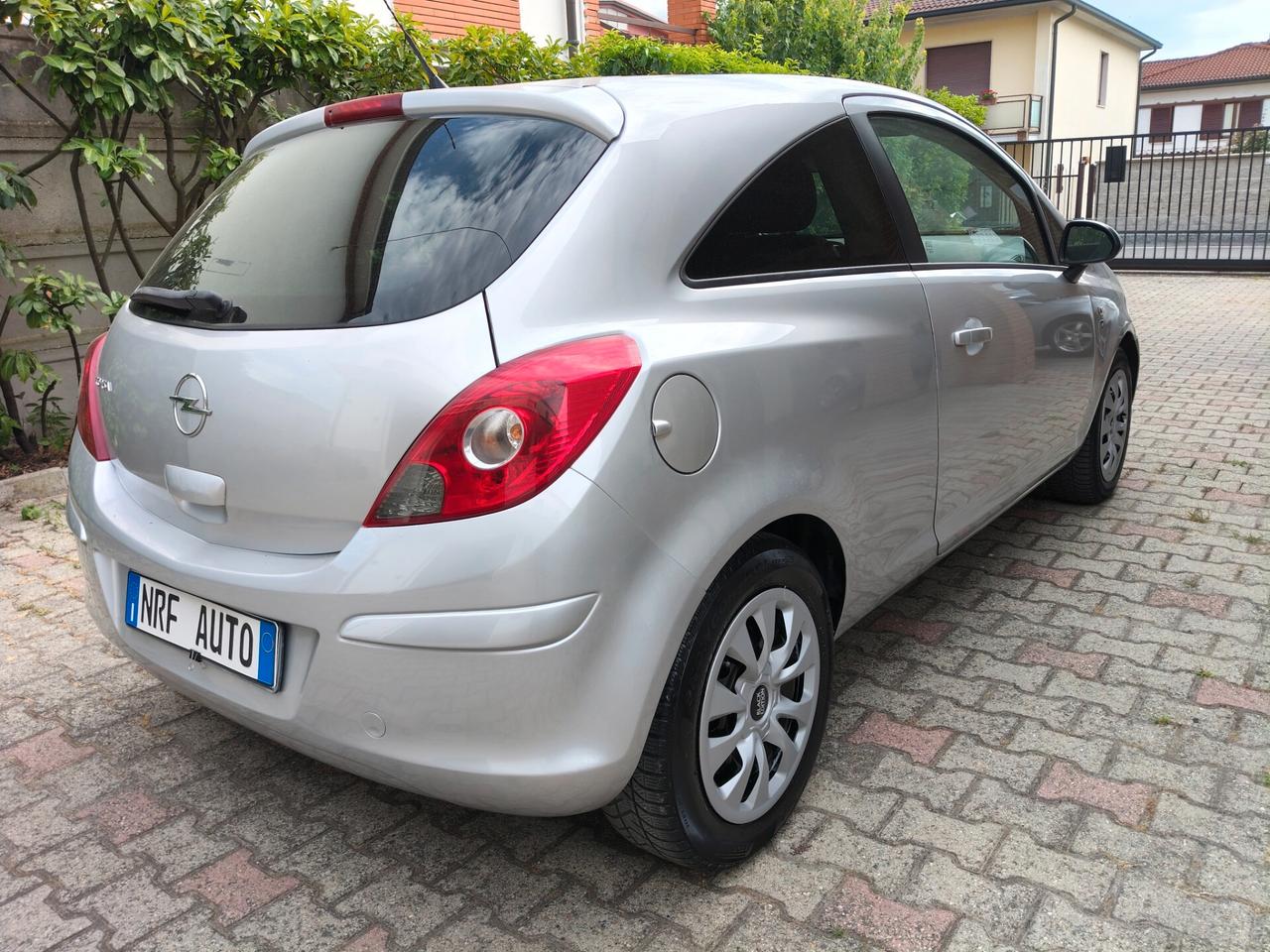 Opel Corsa 1.0 12V 5 porte Club