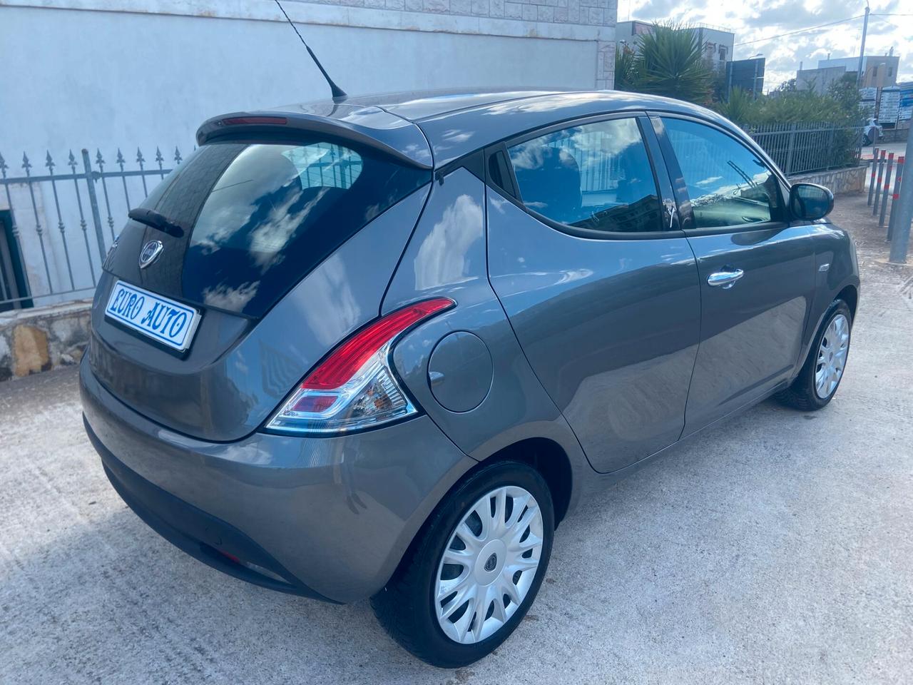 Lancia Ypsilon 1.3 MJT 16V 95 CV 5 porte S&S Platinum