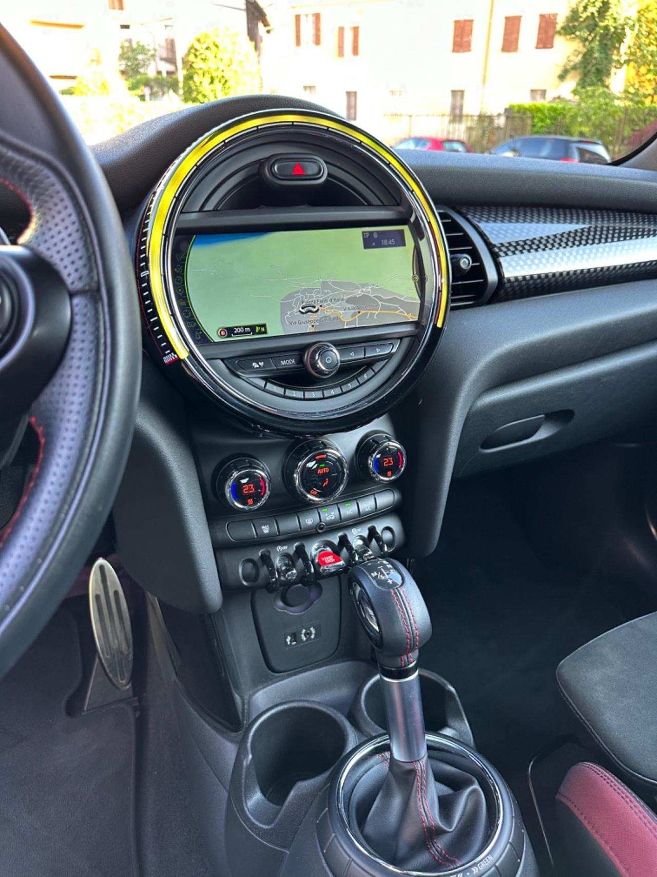 Mini COOPER JCW 233CV FULLOPT KMCERT UNICOPR
